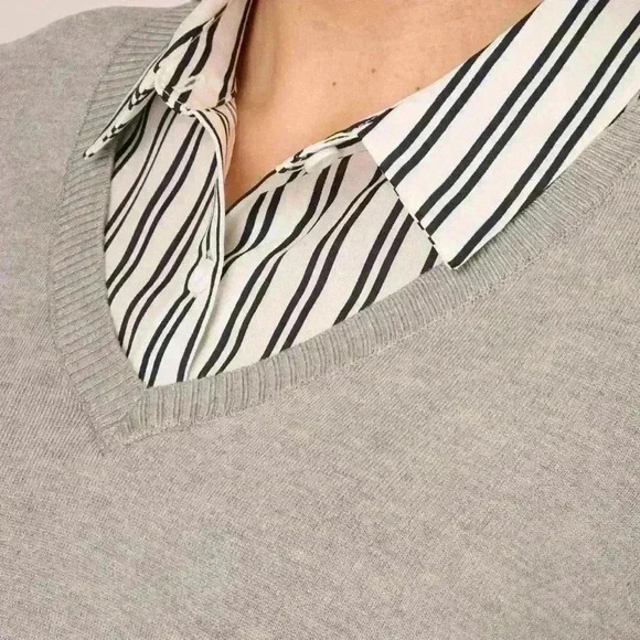 Adrianna‎ Papell Sweater Women's Large Layered V-Neck Grey Ivory Formal Casual - Picture 2 of 15